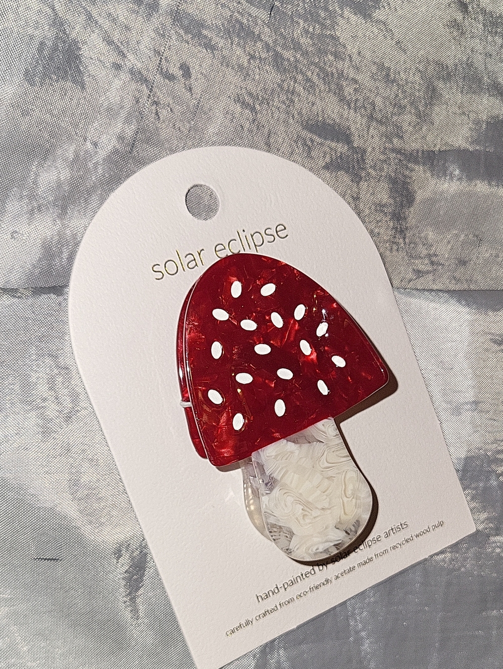 Eclipse Red Mushroom Hair Clip